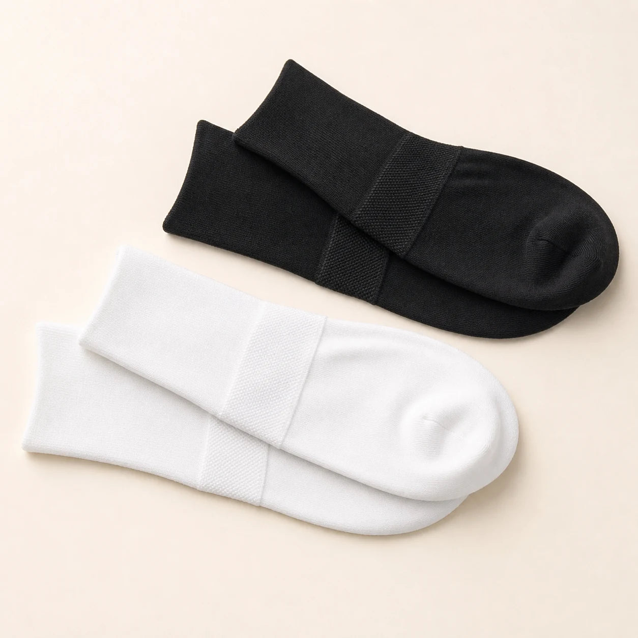 Black and white MOTIARA Bamboo Comfort Socks